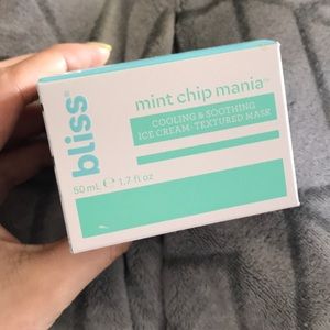 Bliss mint mania mask